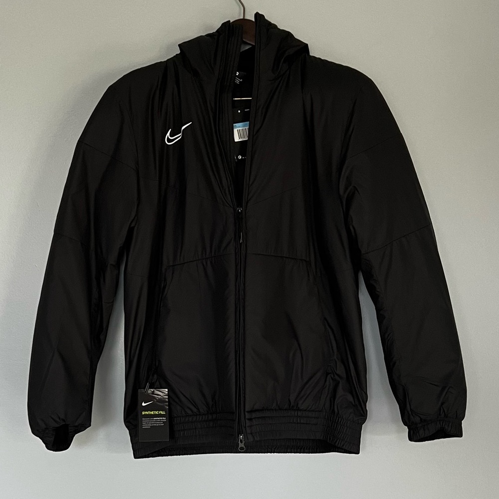 New Nike Synthetic Fill Coat